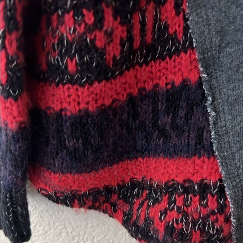 Free People Distressed Raw Hem Gray Red Oversized Sweatshirt Thermal Tee Top S - Picture 4 of 7
